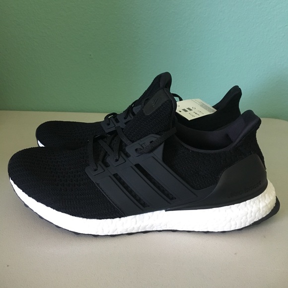 Adidas Ultraboost 4.0 Core Black NWT Adidas Ultraboost 4.0 Core Black NWT